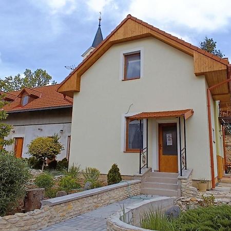 Ubytovani U Tajcu Dolni Berkovice Ngoại thất bức ảnh