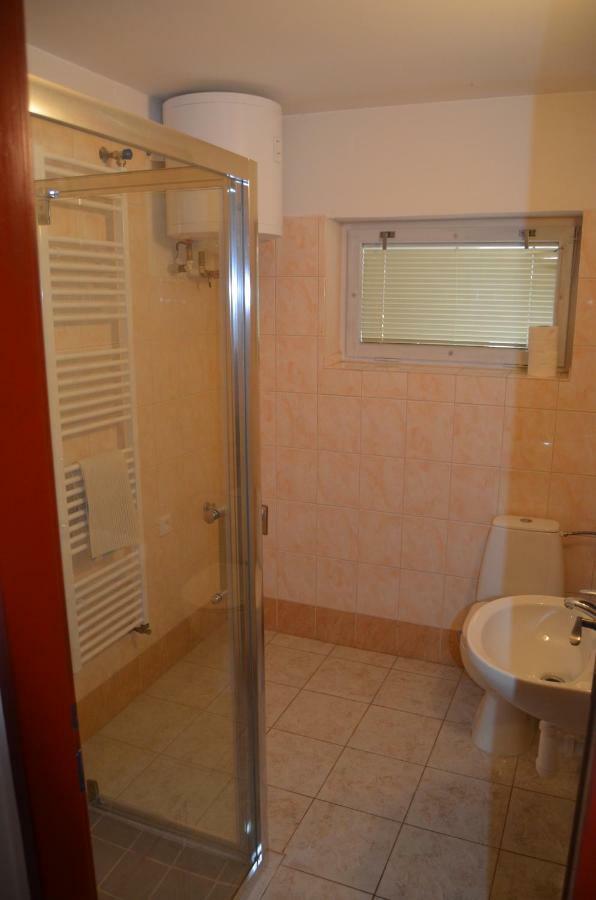 Ubytovani U Tajcu Dolni Berkovice Ngoại thất bức ảnh
